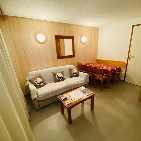 Fonctionnel à Les Deux Alpes, 29 M², 6 Pers. Appartement *