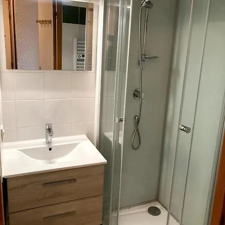 Fonctionnel A Les Deux Alpes, 29 M², 6 Pers. * Les Deux Alpes